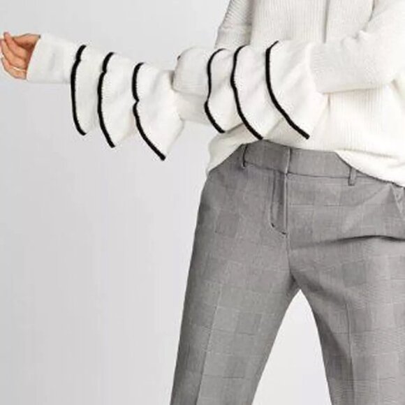 NWT EXPRESS Editor Pick White Layered Ruffle Sleeve Pullover Sweater Sz S - Picture 1 of 5